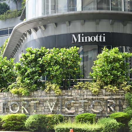 Victoria SOHO Suites Manila Exterior foto