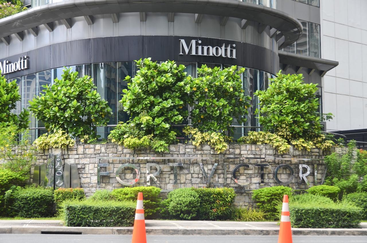 Victoria SOHO Suites Manila Exterior foto